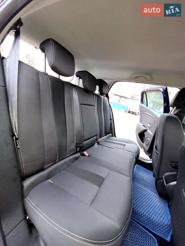 Універсал Renault Megane 2009 в Кривому Розі фото 25 Універсал Renault Megane 2009 в Кривому Розі