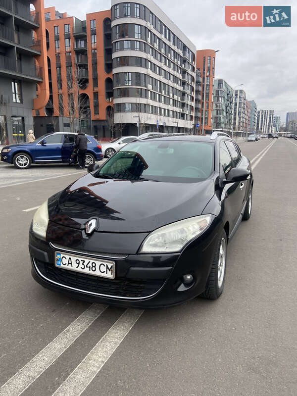 Универсал Renault Megane 2010 в 