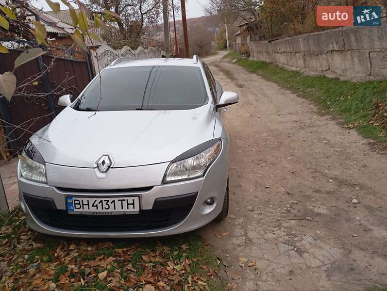 Універсал Renault Megane 2010 в Ананьїві