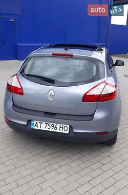 Хэтчбек Renault Megane 2009 в Калуше