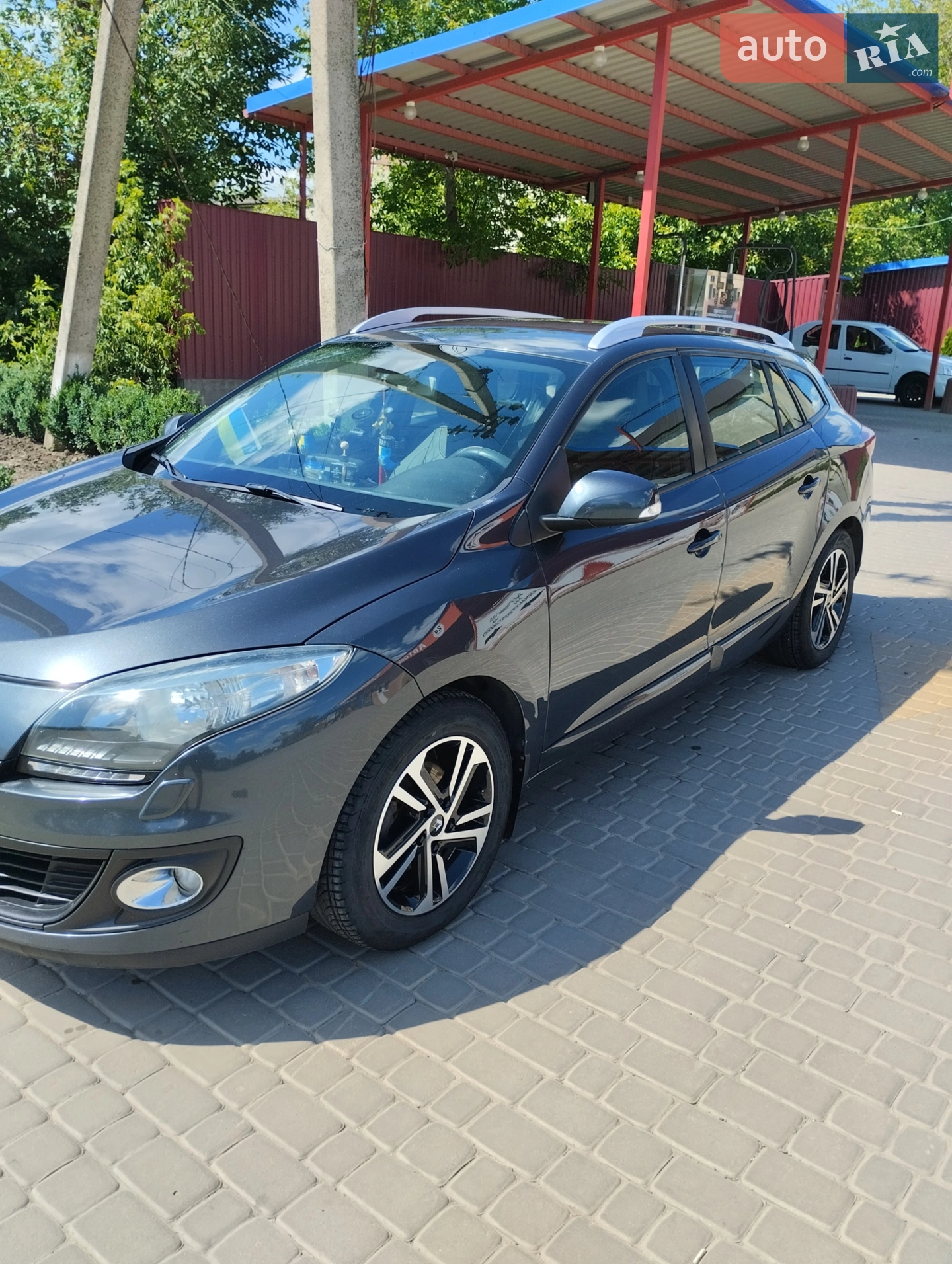 2013 Renault Megane - мініатюра 16