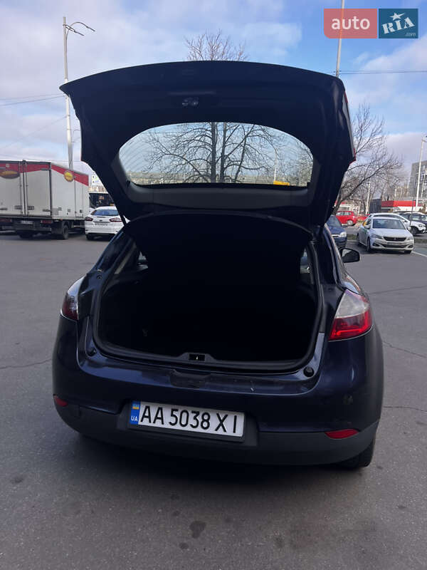 Хэтчбек Renault Megane 2008 в Киеве