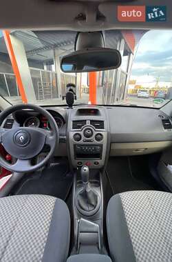 Універсал Renault Megane 2004 в Святопетрівське