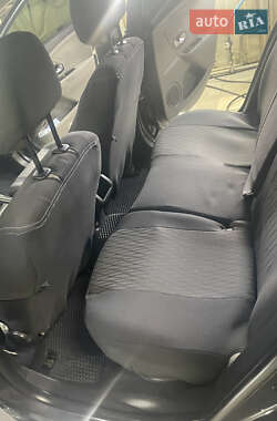 Хэтчбек Renault Megane 2009 в 