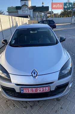 Универсал Renault Megane 2011 в Буске