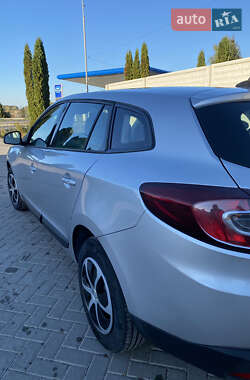 Универсал Renault Megane 2011 в Буске