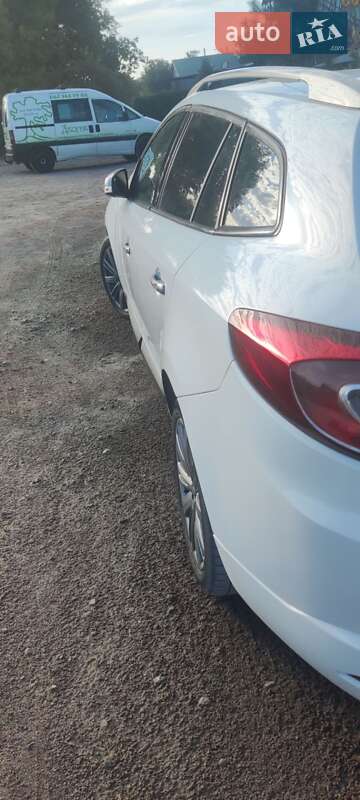 Універсал Renault Megane 2010 в Кам'янському фото 10 Універсал Renault Megane 2010 в Кам'янському