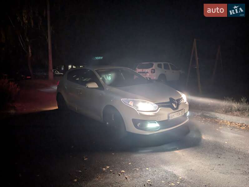 Хэтчбек Renault Megane 2015 в Конотопе фото 12 Хэтчбек Renault Megane 2015 в Конотопе