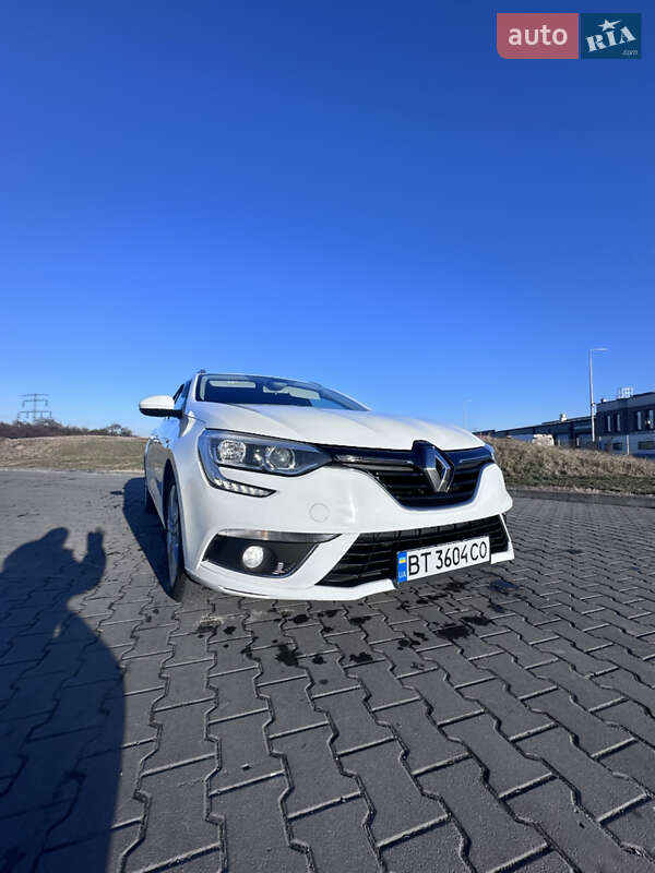 Универсал Renault Megane 2017 в Новоднестровске