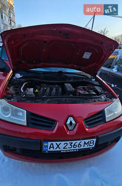 Хэтчбек Renault Megane 2007 в 