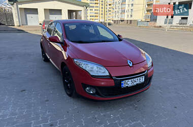 Хэтчбек Renault Megane 2012 в Стрые