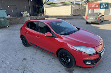 Хэтчбек Renault Megane 2012 в Стрые