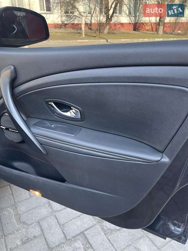 Универсал Renault Megane 2013 в Херсоне фото 20 Универсал Renault Megane 2013 в Херсоне