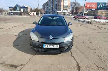 Хэтчбек Renault Megane 2009 в 