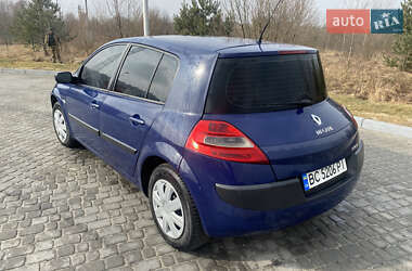 Хэтчбек Renault Megane 2006 в 