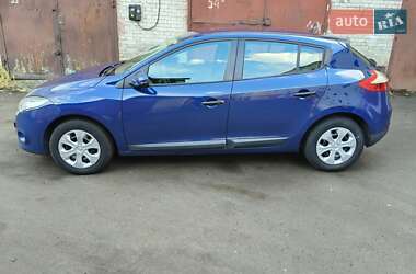 Хэтчбек Renault Megane 2009 в 