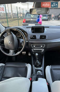 Универсал Renault Megane 2012 в 