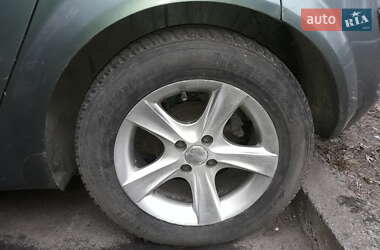 Хэтчбек Renault Megane 2003 в 