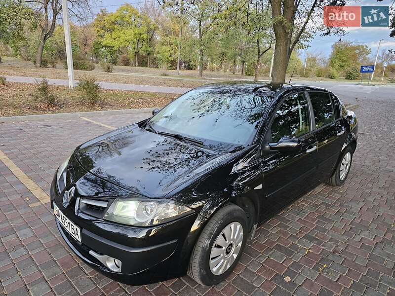 Седан Renault Megane 2009 в Кропивницком