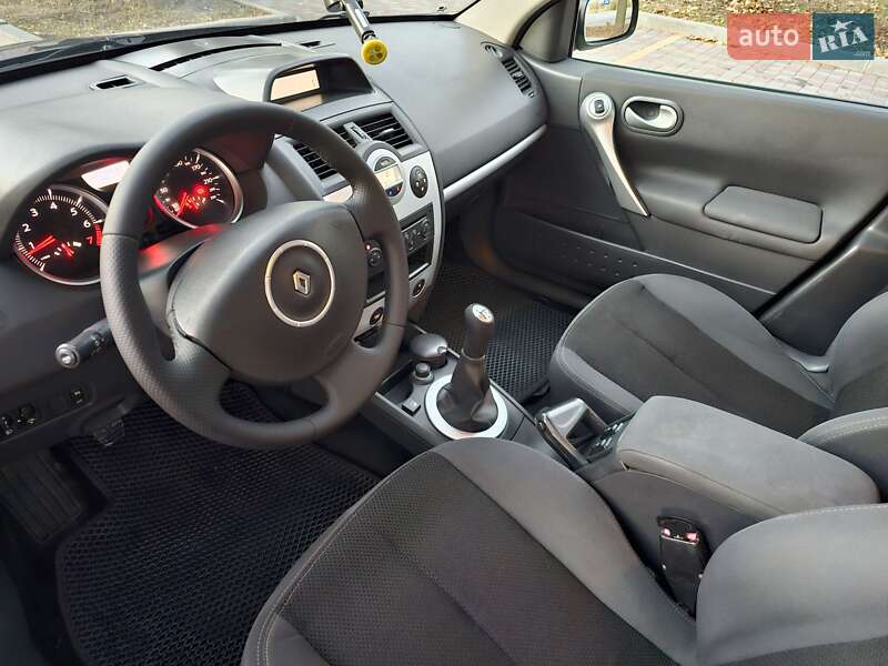 Седан Renault Megane 2009 в Кропивницком