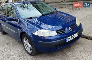 Хэтчбек Renault Megane 2004 в Вараше