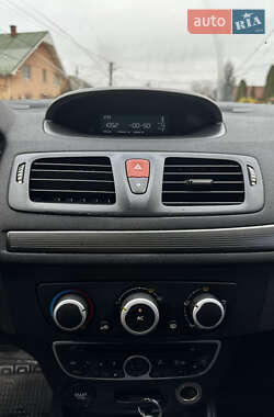 Универсал Renault Megane 2009 в 