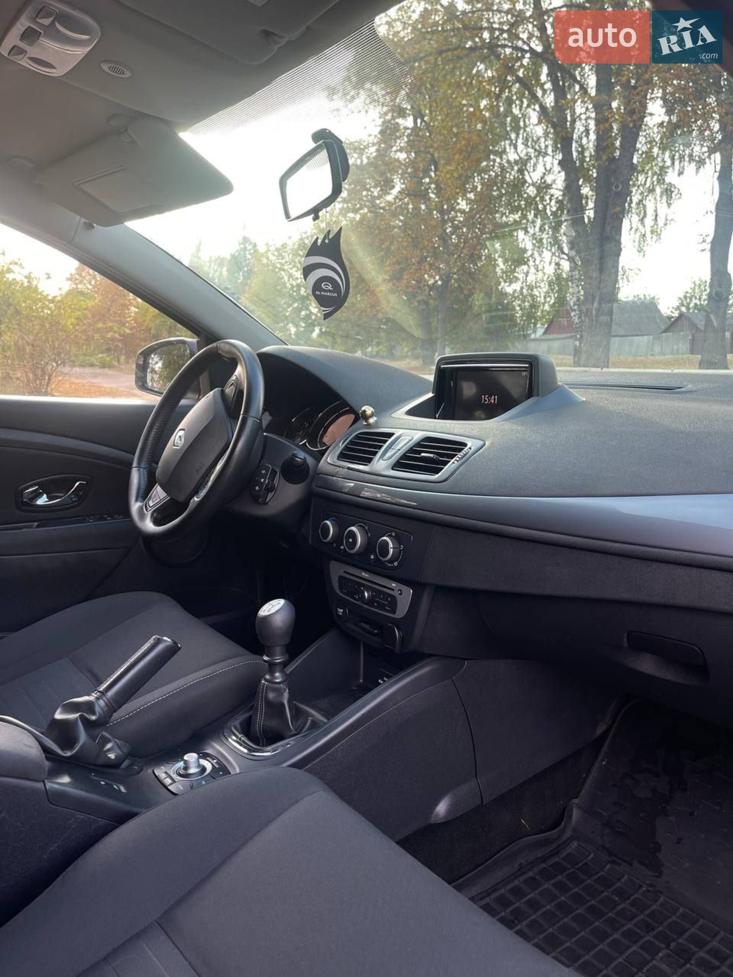 2015 Renault Megane - мініатюра 11