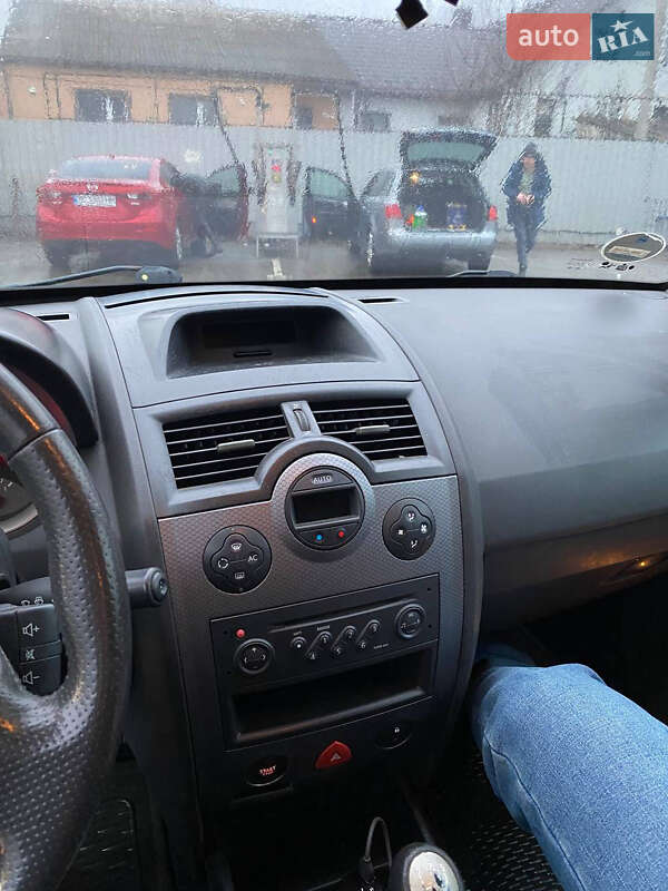 Універсал Renault Megane 2004 в Луцьку фото 8 Універсал Renault Megane 2004 в Луцьку