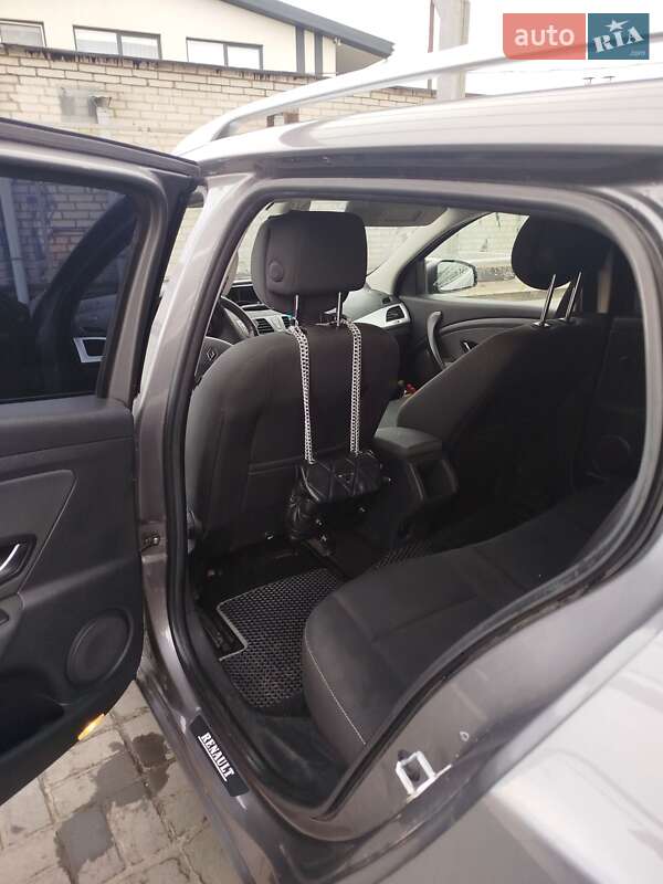 Универсал Renault Megane 2013 в Луцке фото 6 Универсал Renault Megane 2013 в Луцке