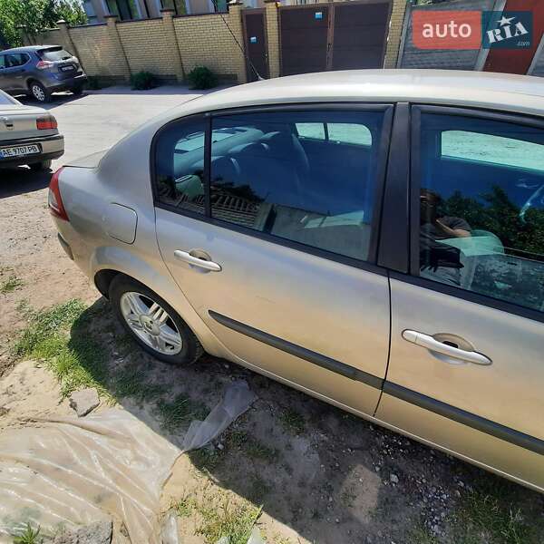 Седан Renault Megane 2007 в Днепре