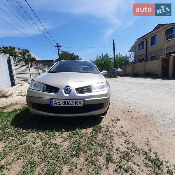 Седан Renault Megane 2007 в Днепре
