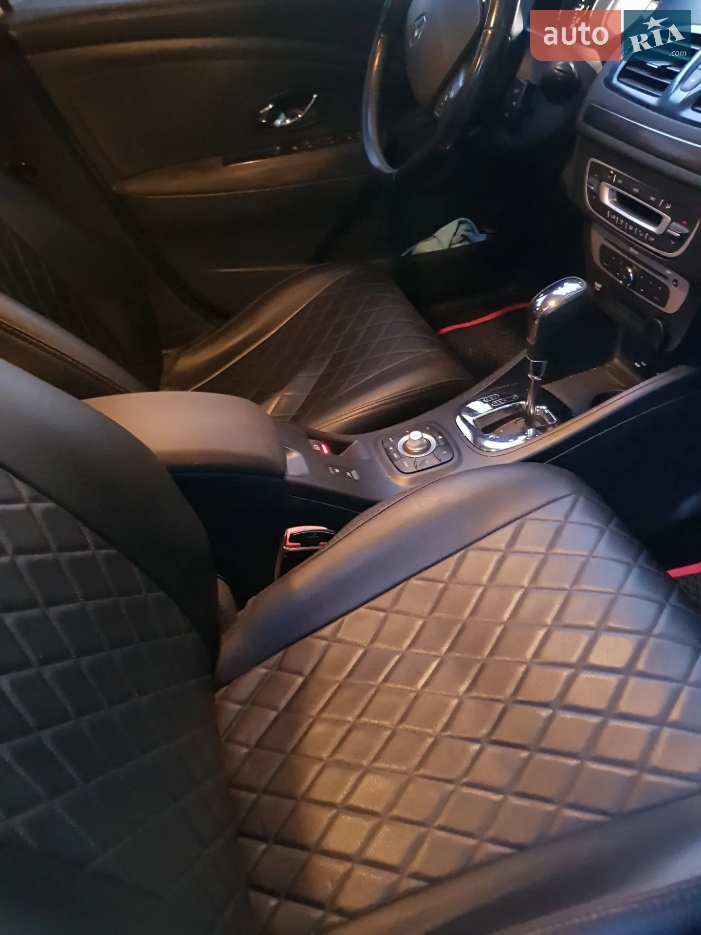 2014 Renault Megane - мініатюра 8