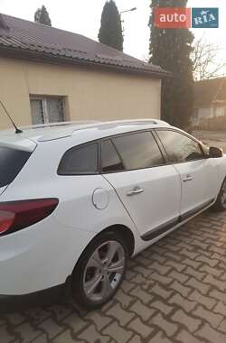 Универсал Renault Megane 2011 в Остроге