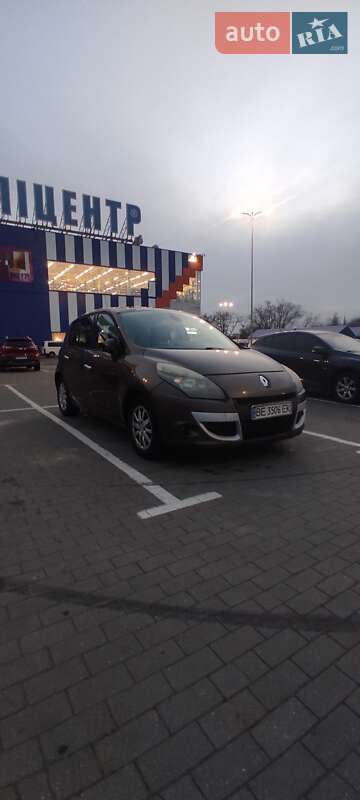 Универсал Renault Megane 2010 в Николаеве