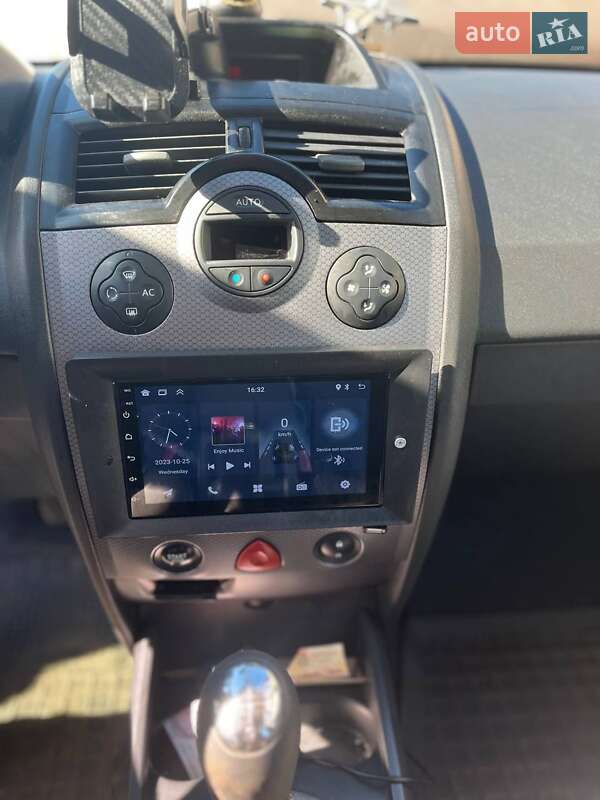 Універсал Renault Megane 2004 в Луцьку фото 31 Універсал Renault Megane 2004 в Луцьку