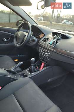 Универсал Renault Megane 2011 в 