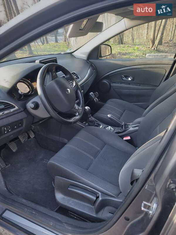Универсал Renault Megane 2013 в Киеве фото 10 Универсал Renault Megane 2013 в Киеве