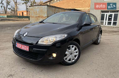 Хэтчбек Renault Megane 2009 в 