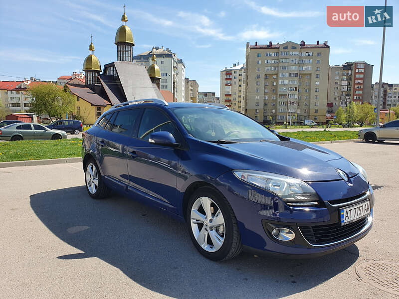 Универсал Renault Megane 2012 в Ивано-Франковске фото 7 Универсал Renault Megane 2012 в Ивано-Франковске