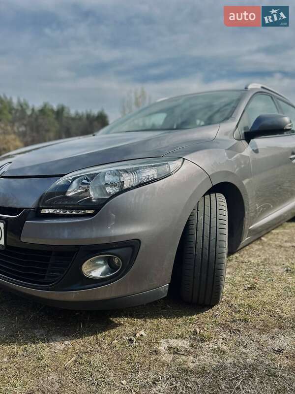 Универсал Renault Megane 2012 в Радомышле