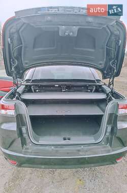 Кабриолет Renault Megane 2010 в 