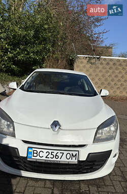 Хетчбек Renault Megane 2011 в 