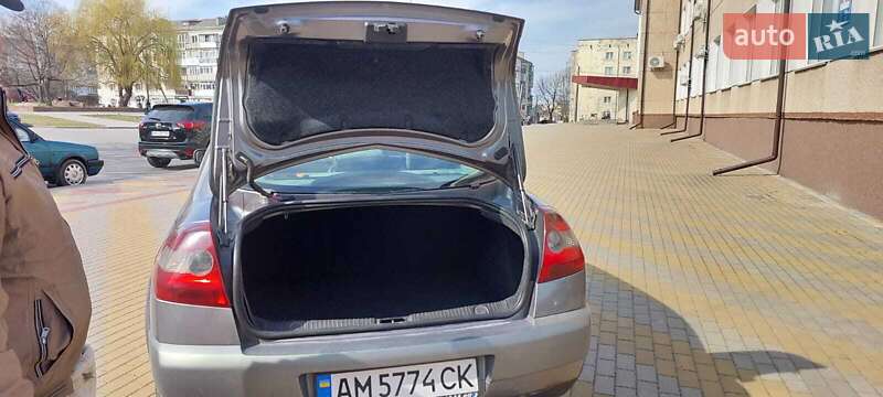 Седан Renault Megane 2004 в Житомирі