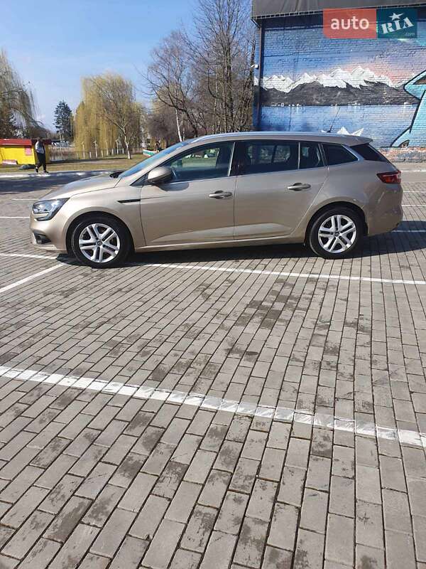 Универсал Renault Megane 2018 в 