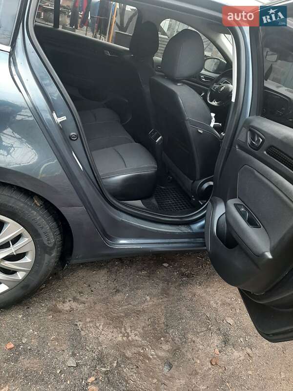 Універсал Renault Megane 2016 в Полтаві фото 10 Універсал Renault Megane 2016 в Полтаві