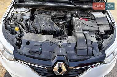 Седан Renault Megane 2018 в 