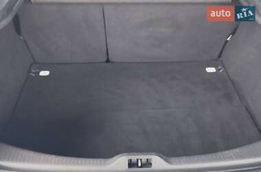 Хэтчбек Renault Megane 2014 в 