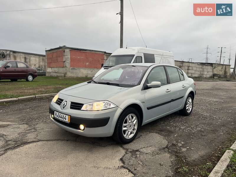 Седан Renault Megane 2003 в Лозовой