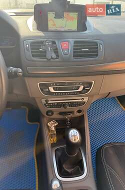 Универсал Renault Megane 2010 в 
