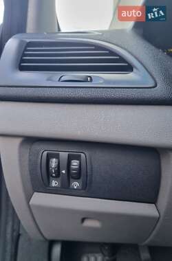 Универсал Renault Megane 2010 в 